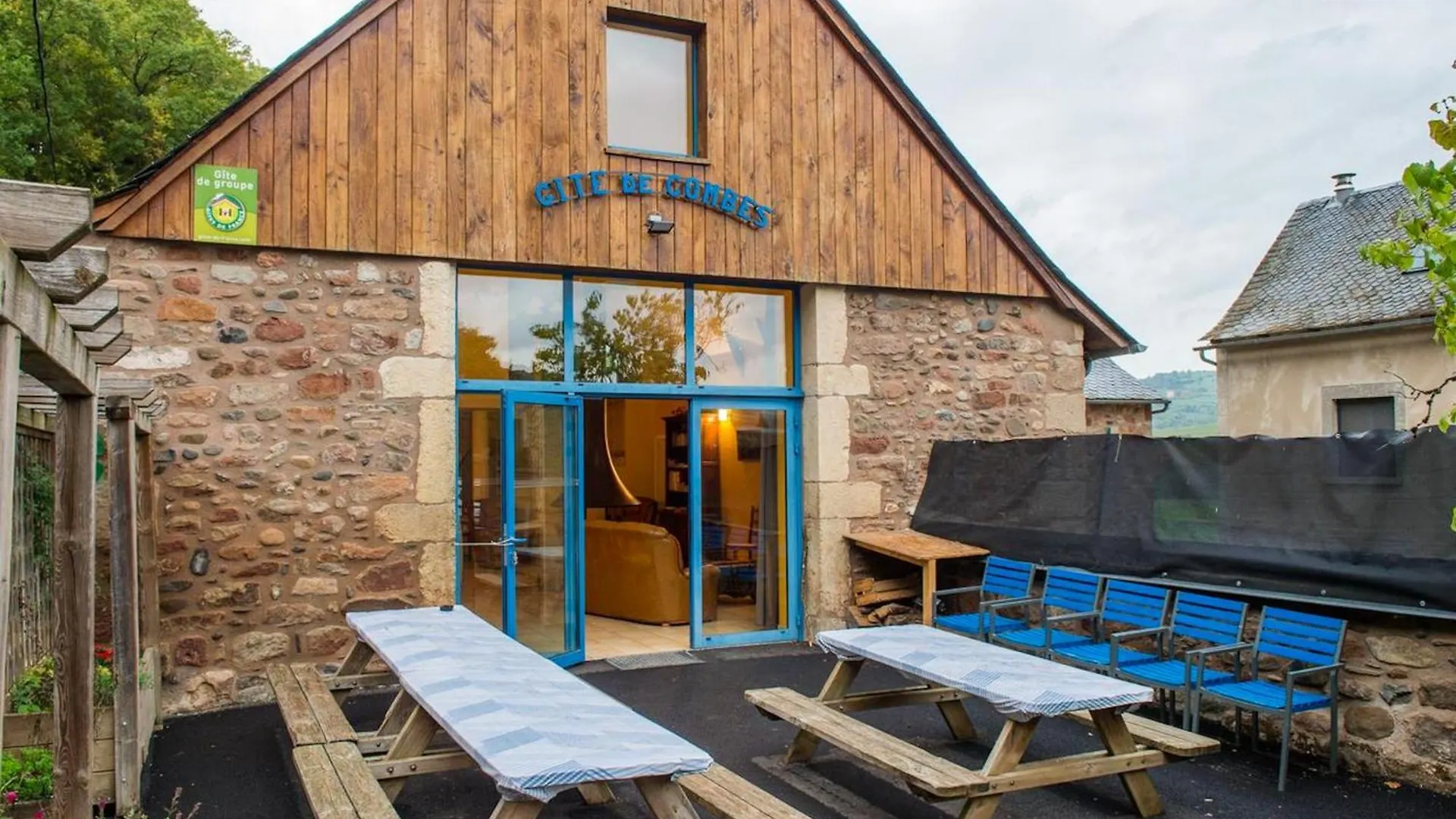 Grande Maison Conviviale A Saint-Come-D'Olt Avec Jardin Et Cheminee