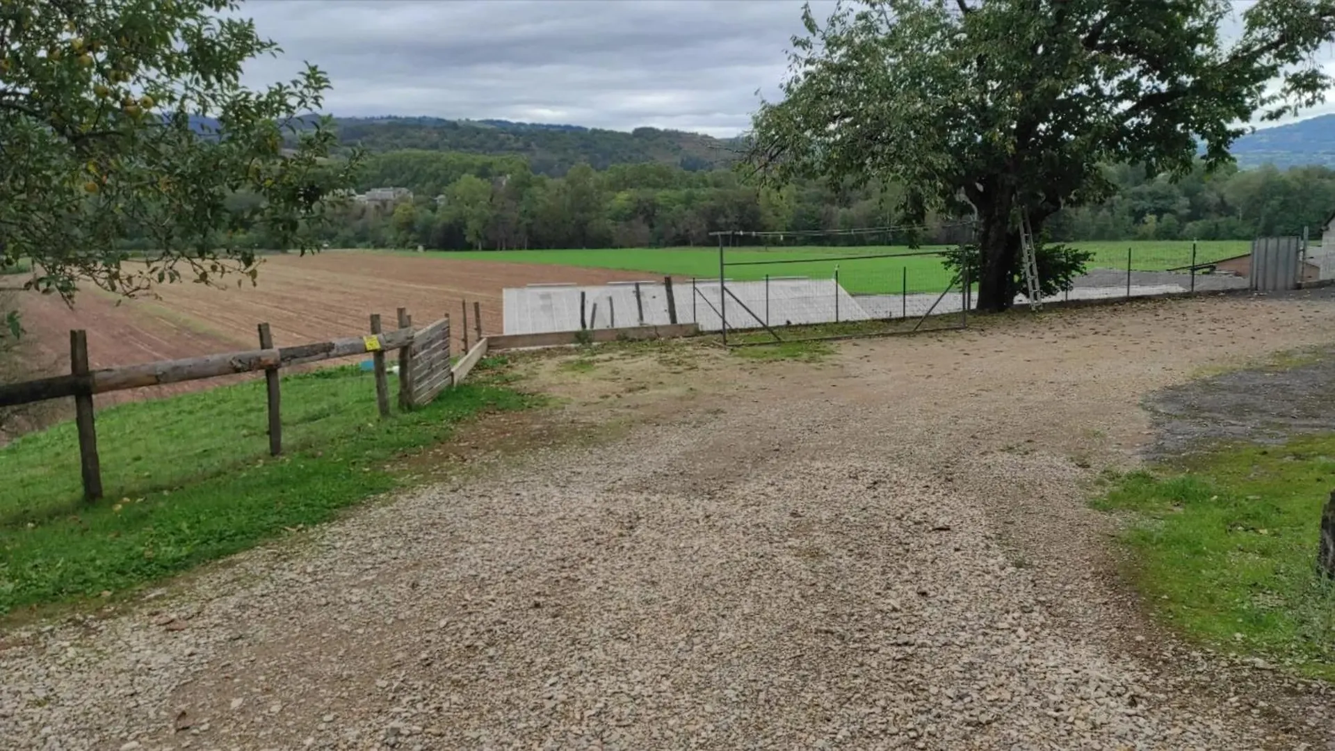 Grande Maison Conviviale A Saint-Come-D'Olt Avec Jardin Et Cheminee 0*,